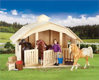Breyer traditional stable outlet