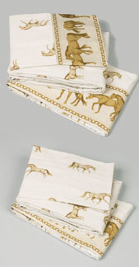 Horses on the boarder Bed Sheets